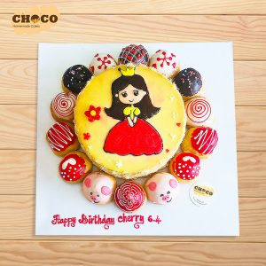 SN40 - Bánh sinh nhật công chúa đầm đỏ (Bông lan 16 cm & 14 su - 420K)