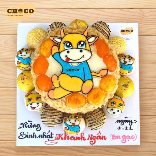 mẫu bánh bông lan trứng muối sinh nhật bé trai